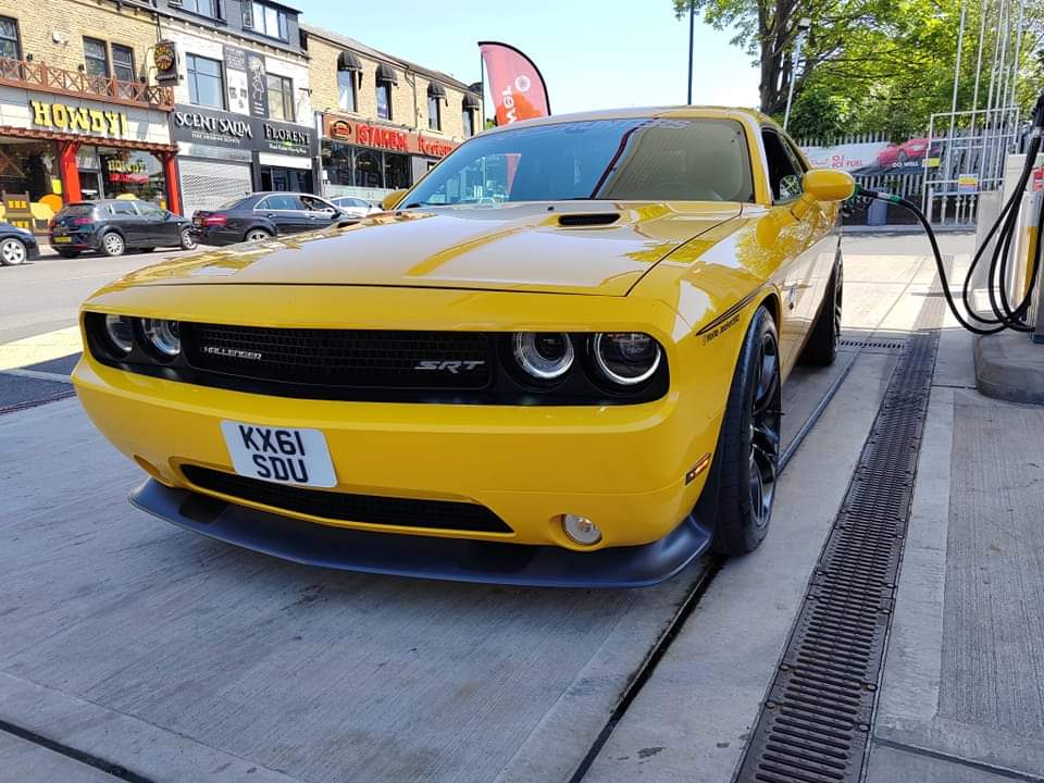 Dodge Challenger Yellow Jacket with some 3D gel plates Crystal Plates
